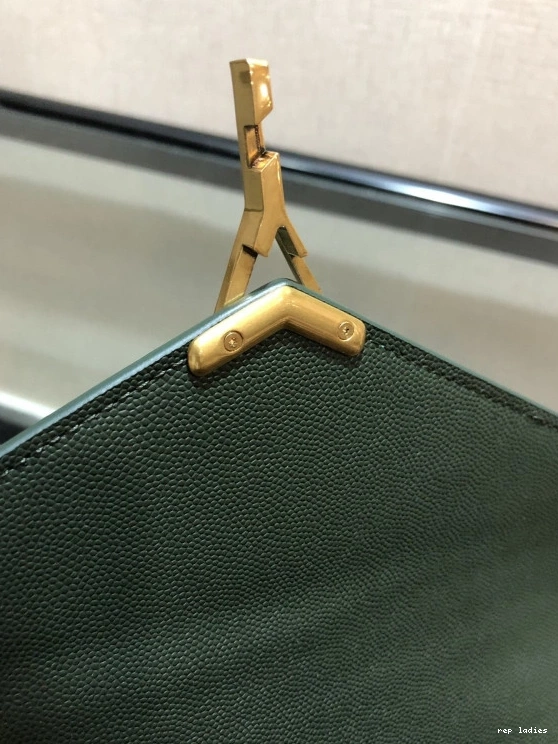 Rep ladies REP YSL TOP MEDIUM HANDLE BAG CASSANDRA 0804